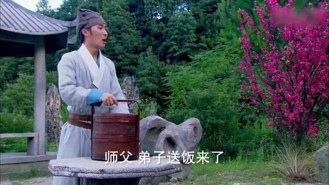 笑傲江湖：辟邪剑法大成的岳不群出关后却被老婆看出了端倪！