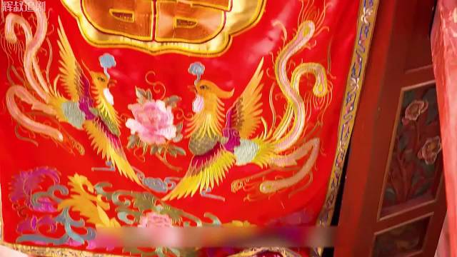 朱亚文周迅新片《红高粱》曝轿夫抓新娘脚致呕吐片段