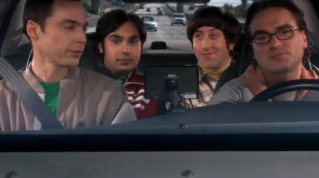 动漫迷赴会途中车辆被盗，被迫开启囧途