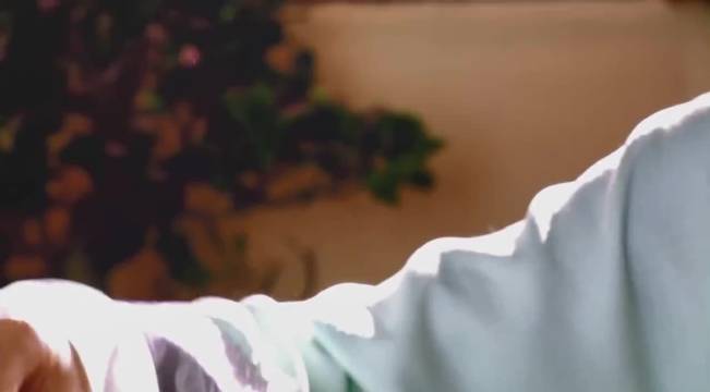 《新水浒传》：燕青与李师师合奏，圣上听到十分入迷.