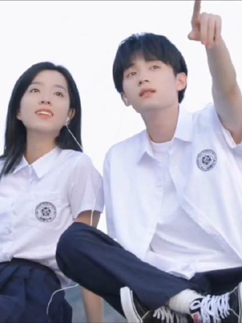 白日梦的尽头是你 从此天光大亮 你是我全部的渴望与幻想