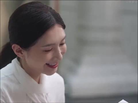 三十而立真不容易，曼妮在职场上被人针对，在生活上遭嫌弃 影视解说 江疏影