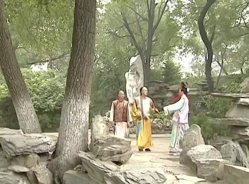 还珠格格：：原来是晴儿通风报信 搬来皇阿玛来救她们