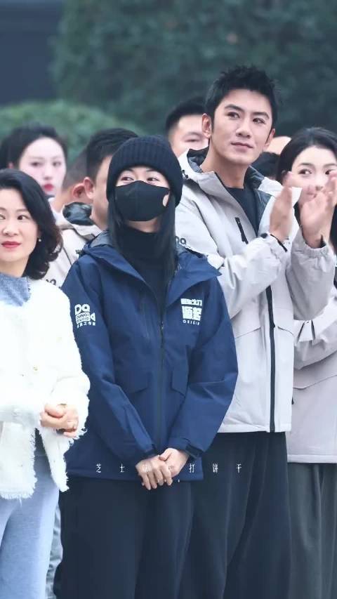 吴谨言肖顺尧《重生之门源起》开机