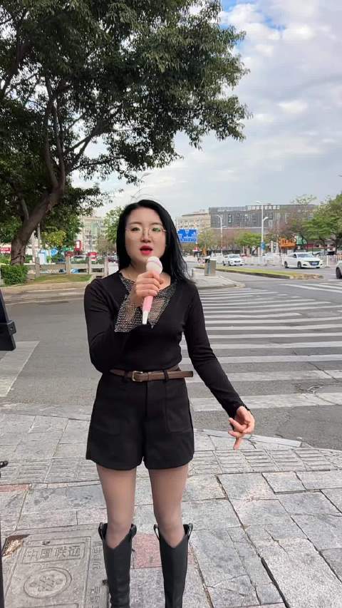 初来乍到，鞋都小仙女一枚 想你一次就落一粒沙音乐 乔乔爱唱歌 我要上热门