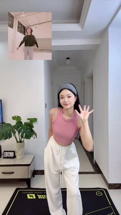 甜歌暴汗燃脂挑战！跟着节奏甩掉烦恼，锻炼协调性还能扫走所有不开心