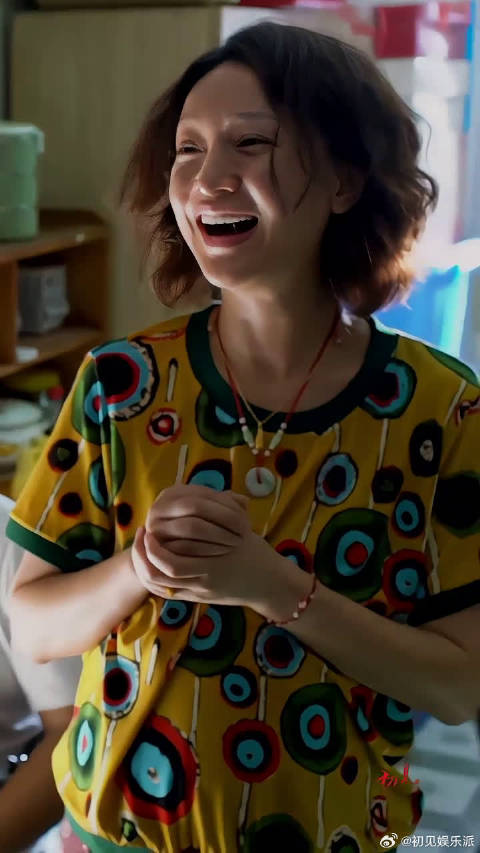 周迅17岁出道，共拿下22个最佳女主角