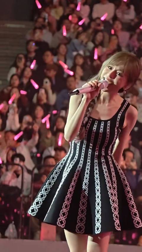 王心凌佛山演唱会《当你》