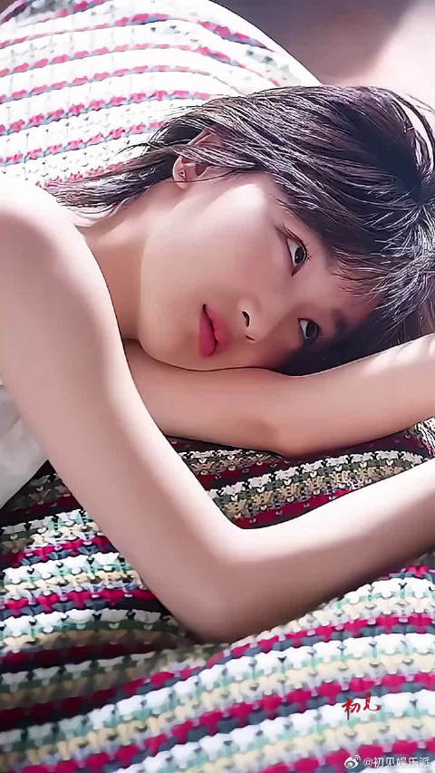 周冬雨出道十年，五个影后，90后演技最好的小花，未来可期