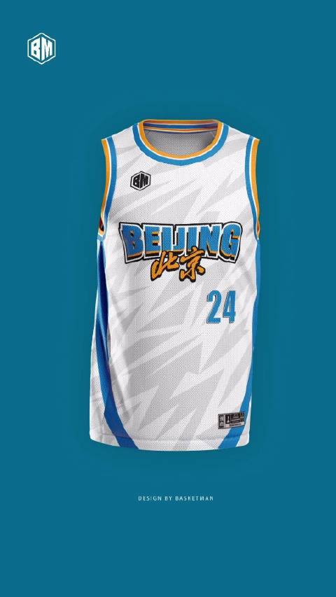 北京男篮新赛季定妆照发布，赵睿周琦翟晓川方硕合影