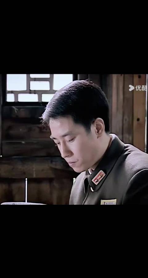 《潜伏》廖三民登场即与余则成展现极致默契