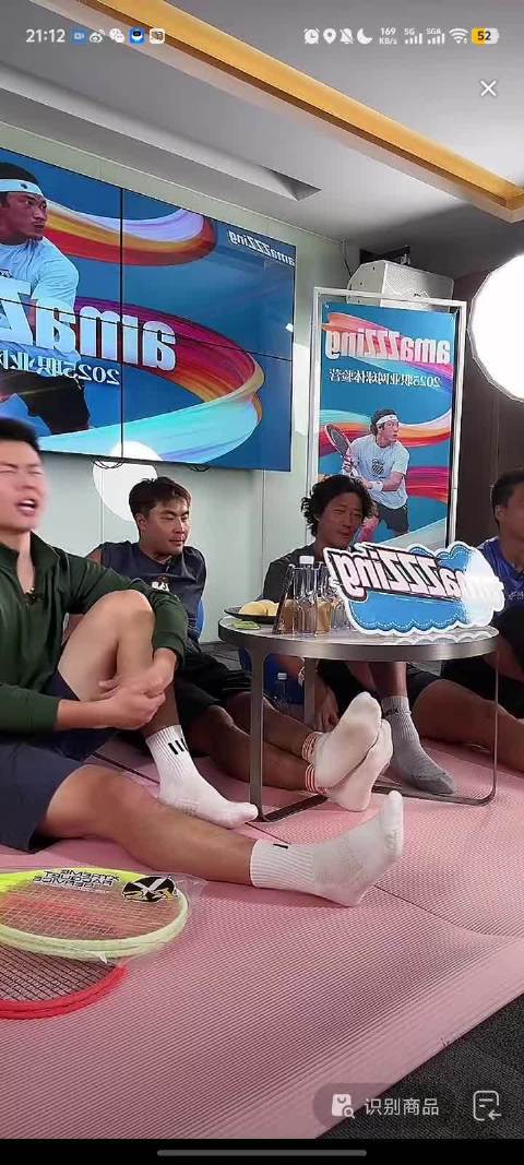 zzz笑谈因己失金，称将与王欣瑜再战四年