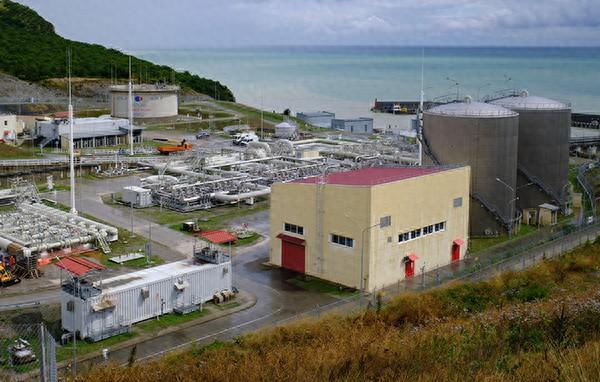 资料图：里海管道联盟的石油码头 塔斯社