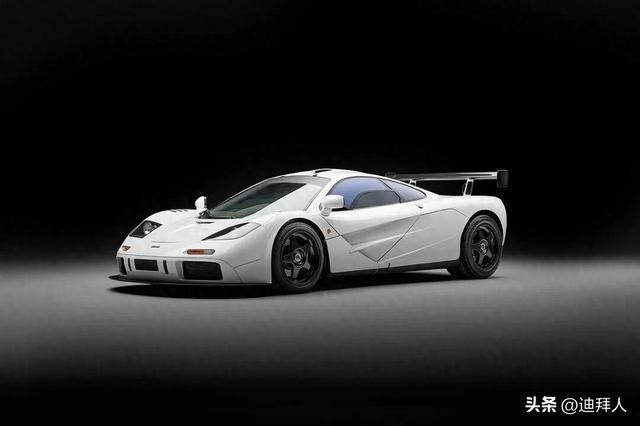 阿布扎比超级跑车拍卖会成交额超3.12亿迪拉姆，创中东地区纪录