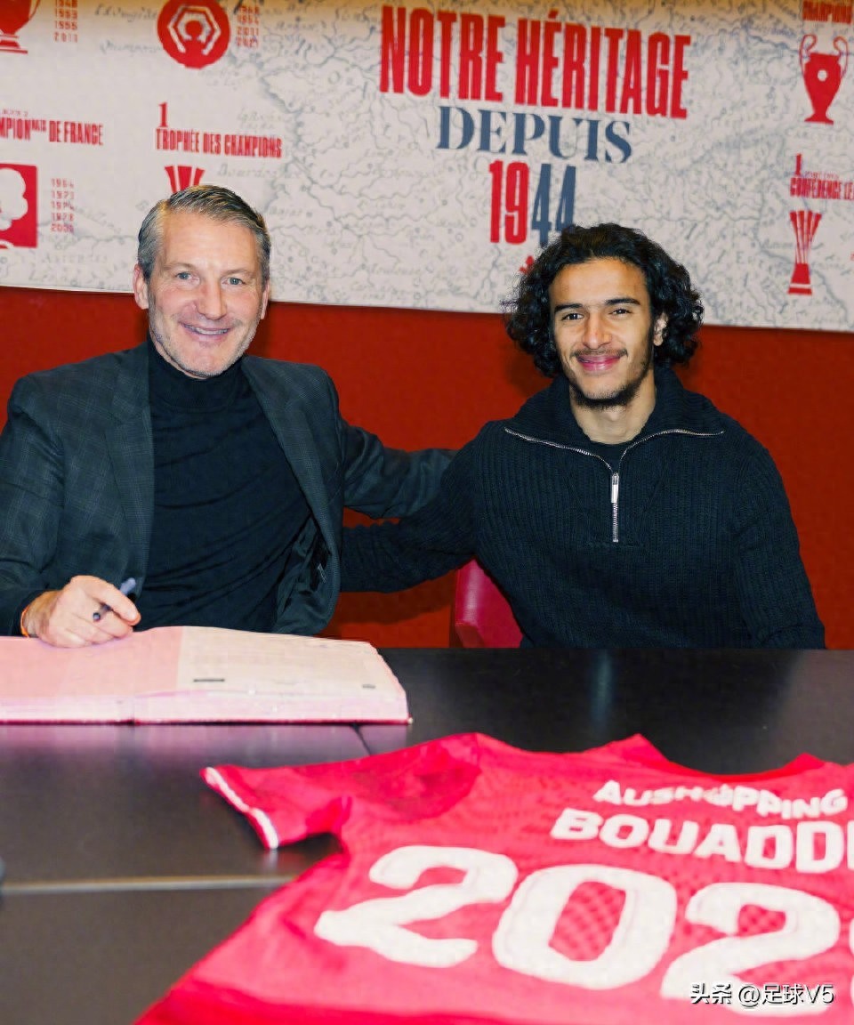 一夜之间，1亿欧元天才否认加盟巴黎！足球经理给他最高潜力！