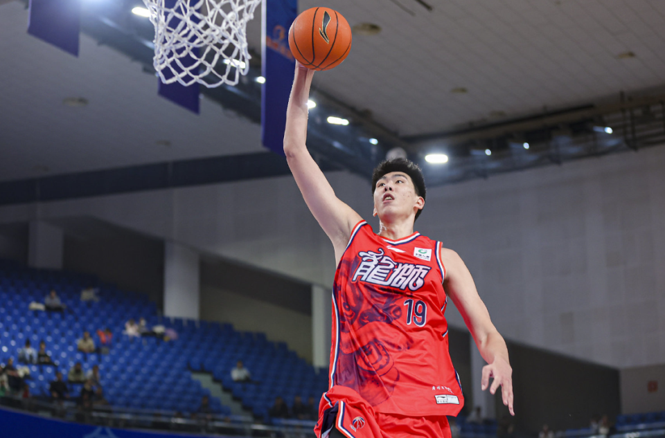 前广东国手转会获主帅特训 不投篮就会被换下场