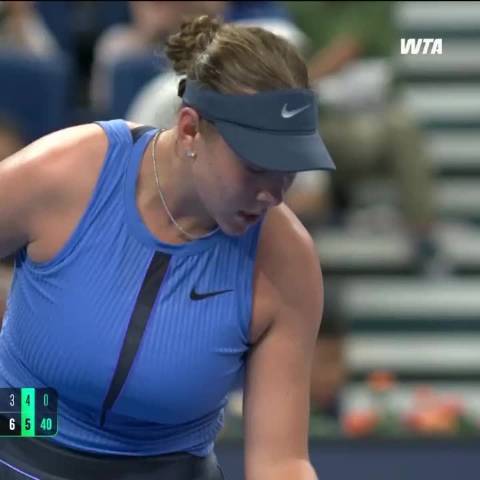 今晚张帅抡得节奏很像阿尼西莫娃 对手还都是意大利“尼”门女将