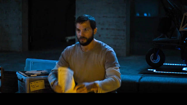 坏消息：他成为了残废 好消息：他变成了“超人”