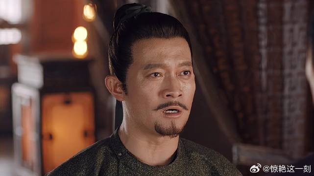 无名来上任长史，居然没有朝廷文书，让他进退两难