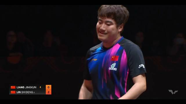 WTT香港总决赛林诗栋2比0领先梁靖崑