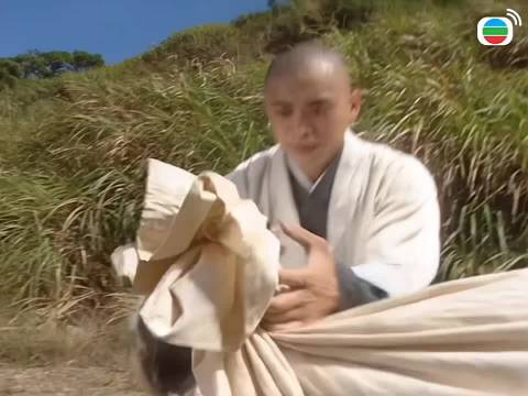 借尸还魂！姥姥竟是千年妖？《天龙八部》黄日华陈浩民樊少皇李若彤