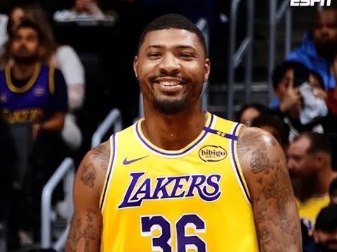 湖人惨败马刺1喜3忧！斯玛特成神射，里弗斯硬仗崩盘，防守没法看