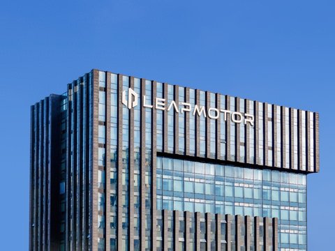 零跑创始人朱江明等再次增持公司股份，累计增持已超9.5亿港币