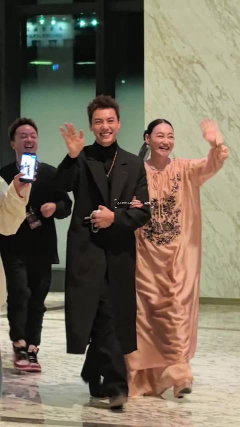 12月10晚，有网友分享@惠英紅kara