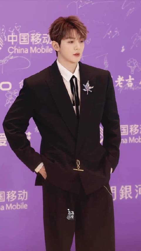 邓为多部作品待播，包括《风月不相关》饰殷戈止