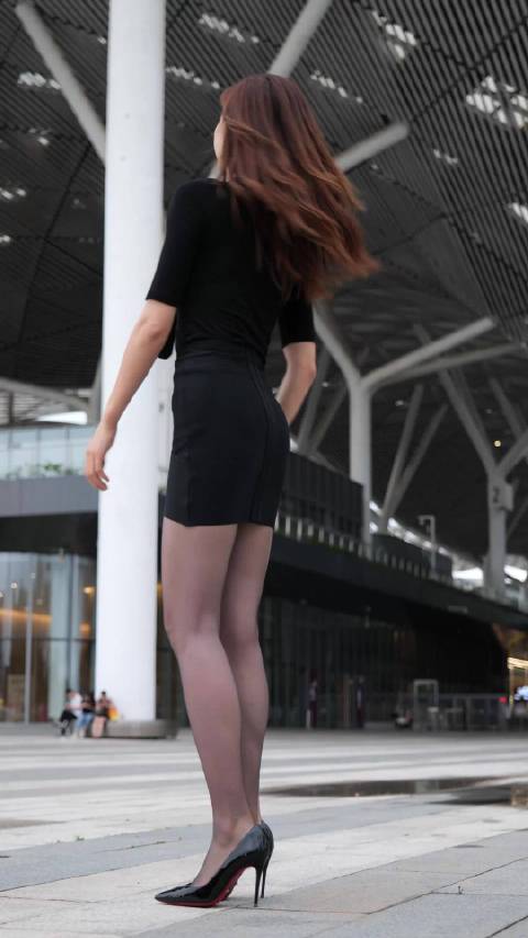 车模小姐姐舞台走位录 03