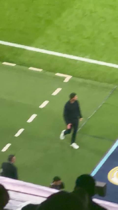 皇马全队公开力挺阿隆索，贝林厄姆称百分百支持