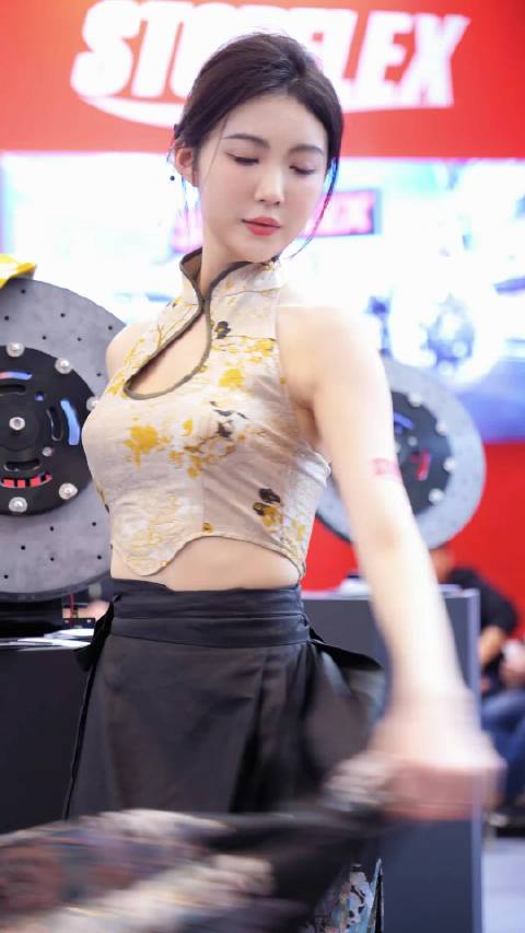 高颜值车模动态影像集 99