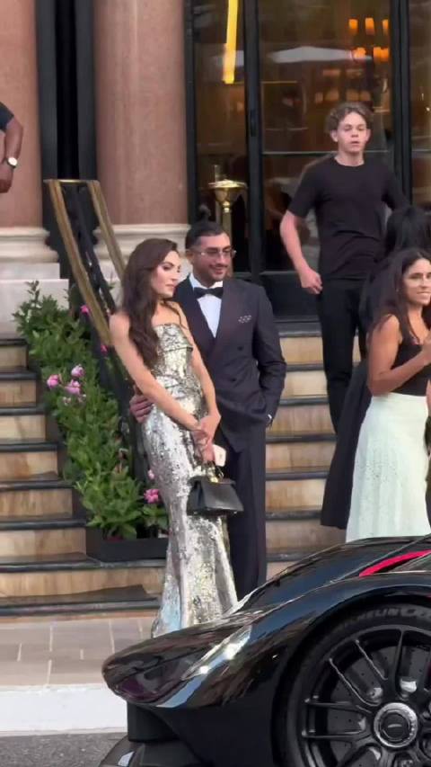 摩纳哥富豪云集豪车游艇遍地