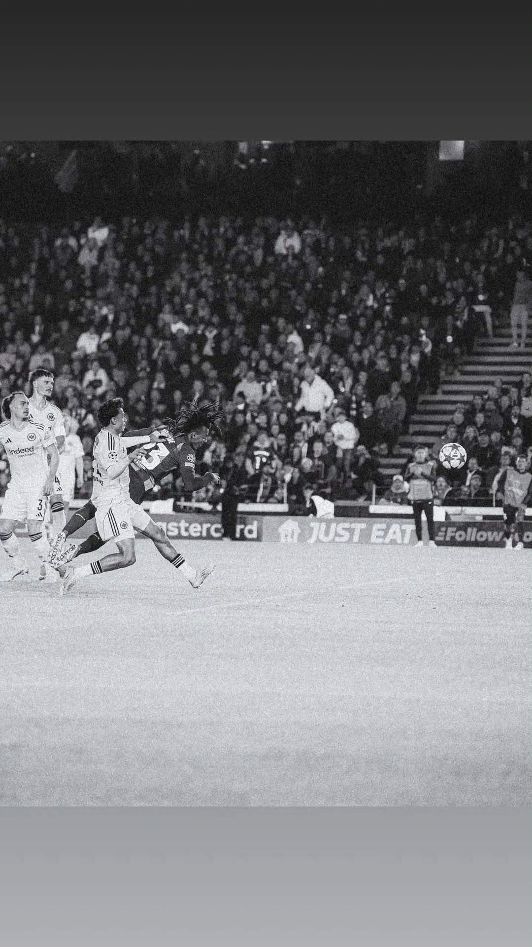 孔德ins story更新