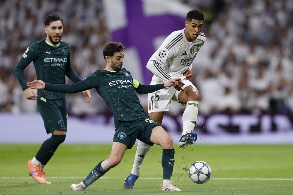 皇马内讧实锤？皇马真核怒怼：假的！我们和阿隆索一条心