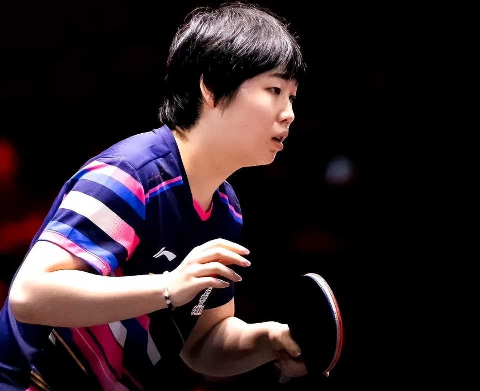 乒乓总决赛：国乒连赢日本队3场！蒯曼狂轰4-0横扫早田希娜