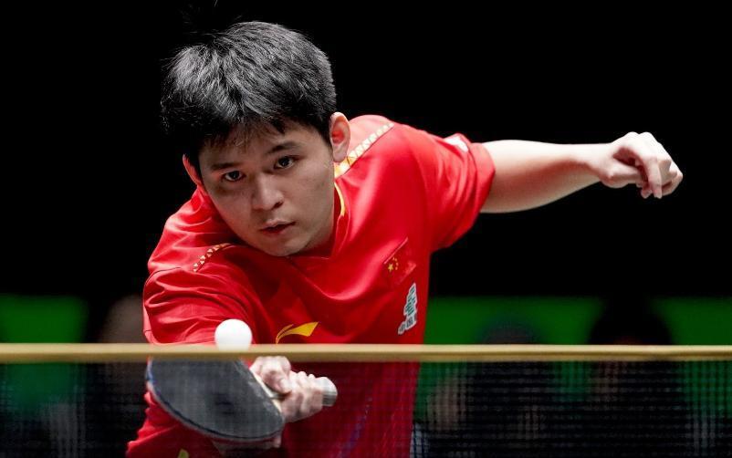 WTT总决赛：国乒男单首位出局选手产生，林诗栋4-0横扫世界第七