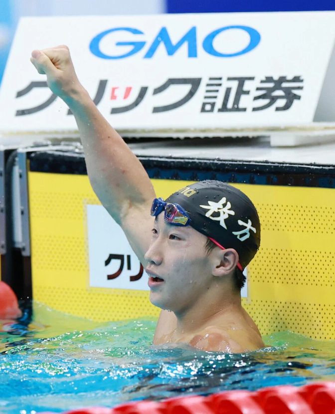 隔空对决一年三次超过世界级蛙王覃海洋 日本16岁少年放言奥运争冠