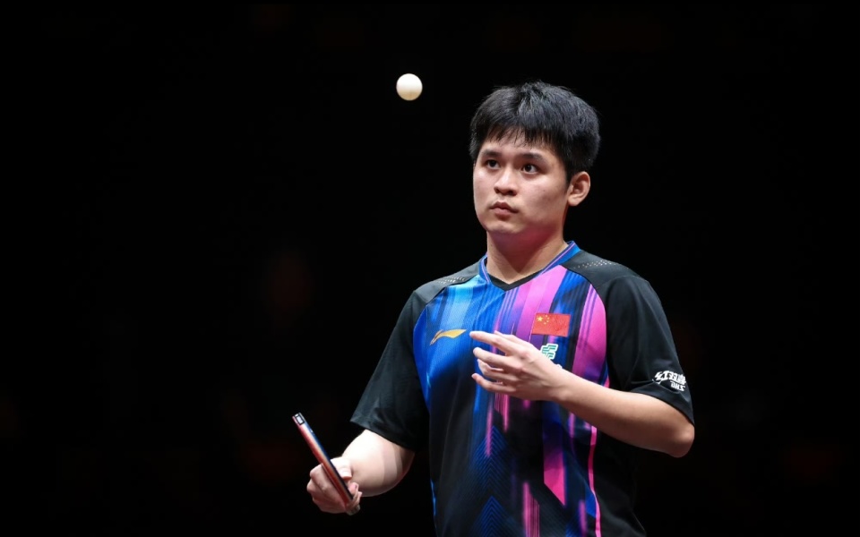 香港总决赛林诗栋4-0梁靖崑晋级8强，松岛辉空张本美和0-3惨负韩国组合