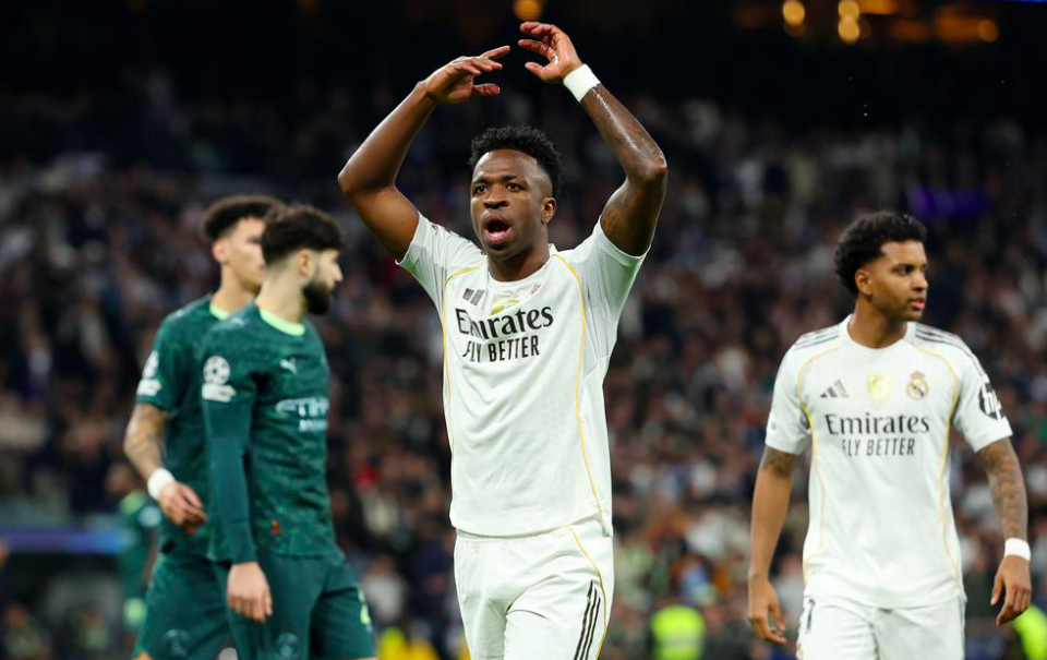 2-1！英超西甲巅峰对决：神锋54场欧冠55球 12.1亿豪门客场大逆转