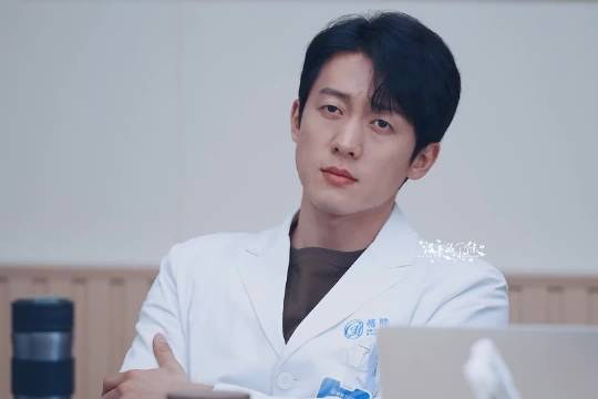 姚晨赵丽颖宋佳主演《以美之名》引期待