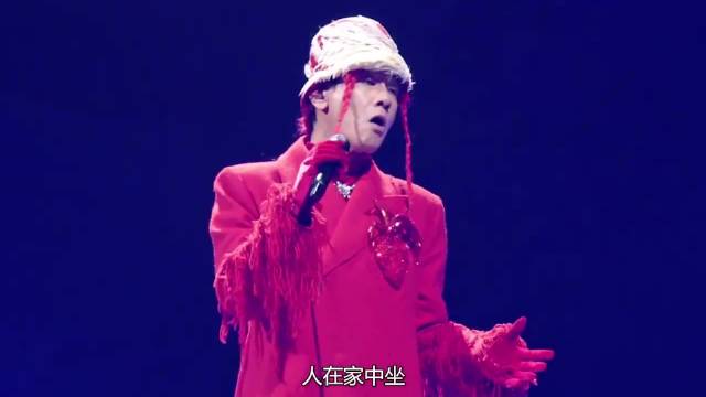 AI歌曲都强成这样了？陈小春“被迫”买AI版《街角晚风》，太好听