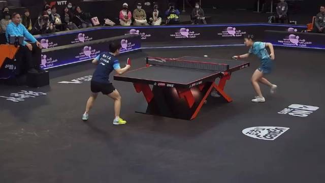 张本美和到底怎么得罪莎莎了？孙颖莎为了报仇，开局就给她剃光头