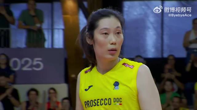 朱婷14分精彩集锦及花絮海滩