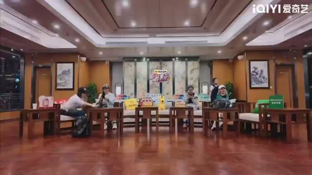 刘晓庆误认梁家辉为梁朝伟，节目互动引热议