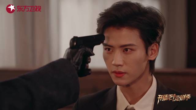 张集骏张洪鸣演绎伪装者明楼王天风，今晚东方卫视开播