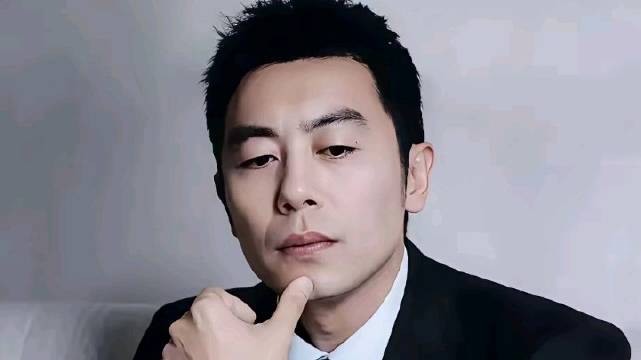 朱亚文甘当陈晓配角，称好演员不惧番位