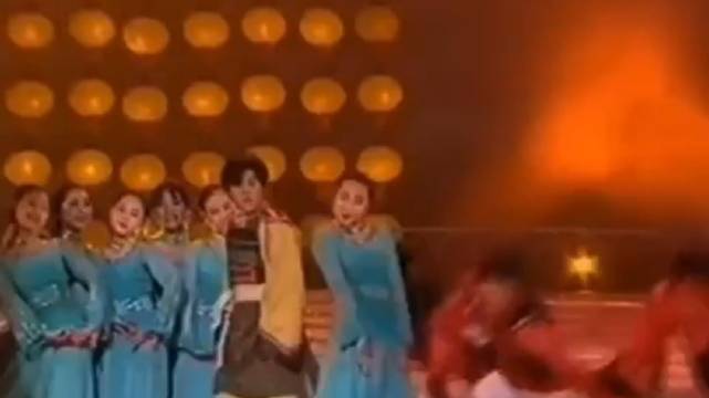 四大天王同台联唱《沙里洪巴》《康定情歌》《虹彩妹妹》