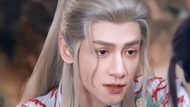 唐俪辞与柳眼爱恨交织，柳眼醒悟太迟