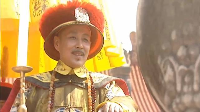 课本朱元璋画像更换引热议，康熙剧中对白提及明清条约对比